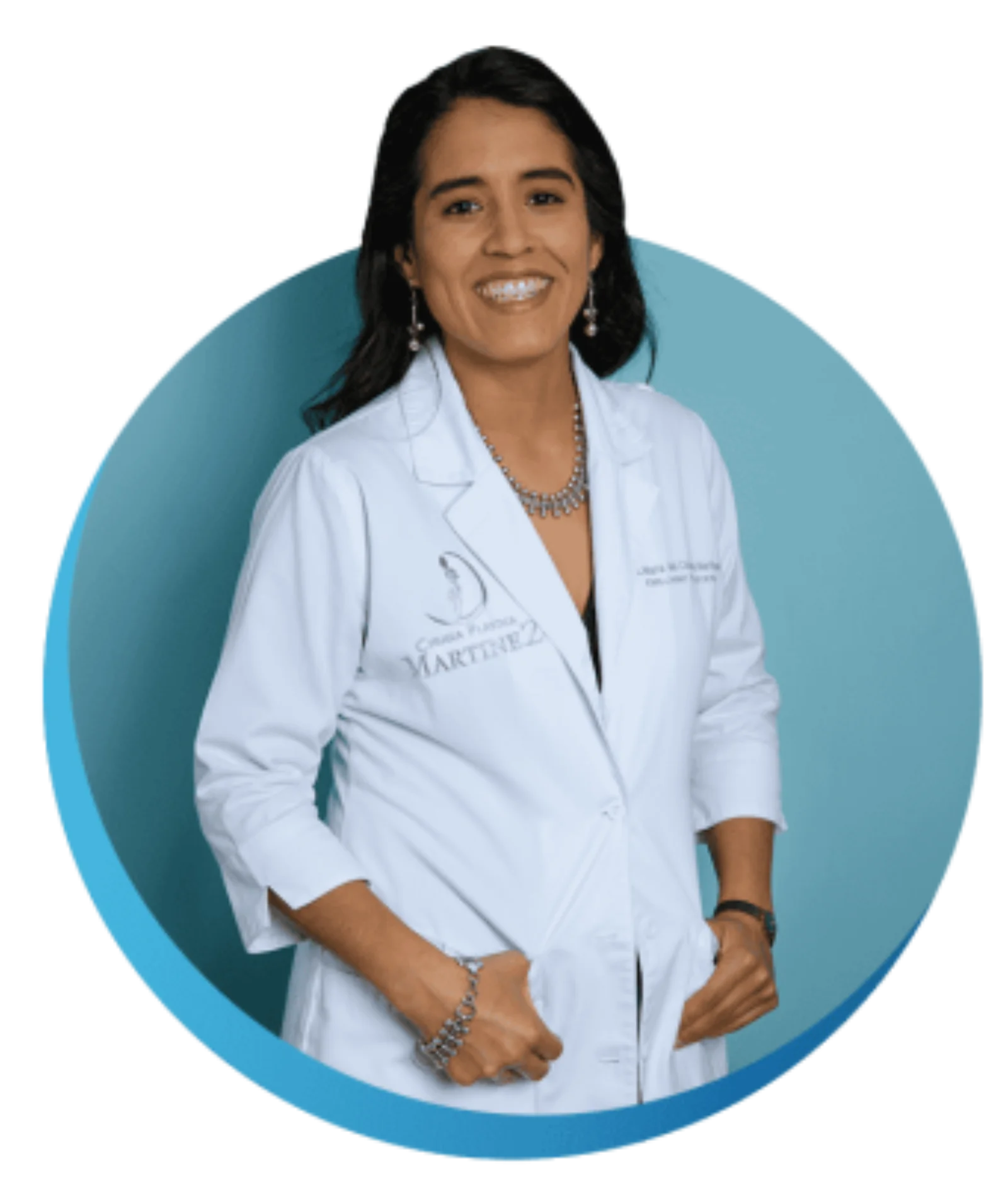 Dra. María del Carmen Martínez — Cirugía Plástica Martínez